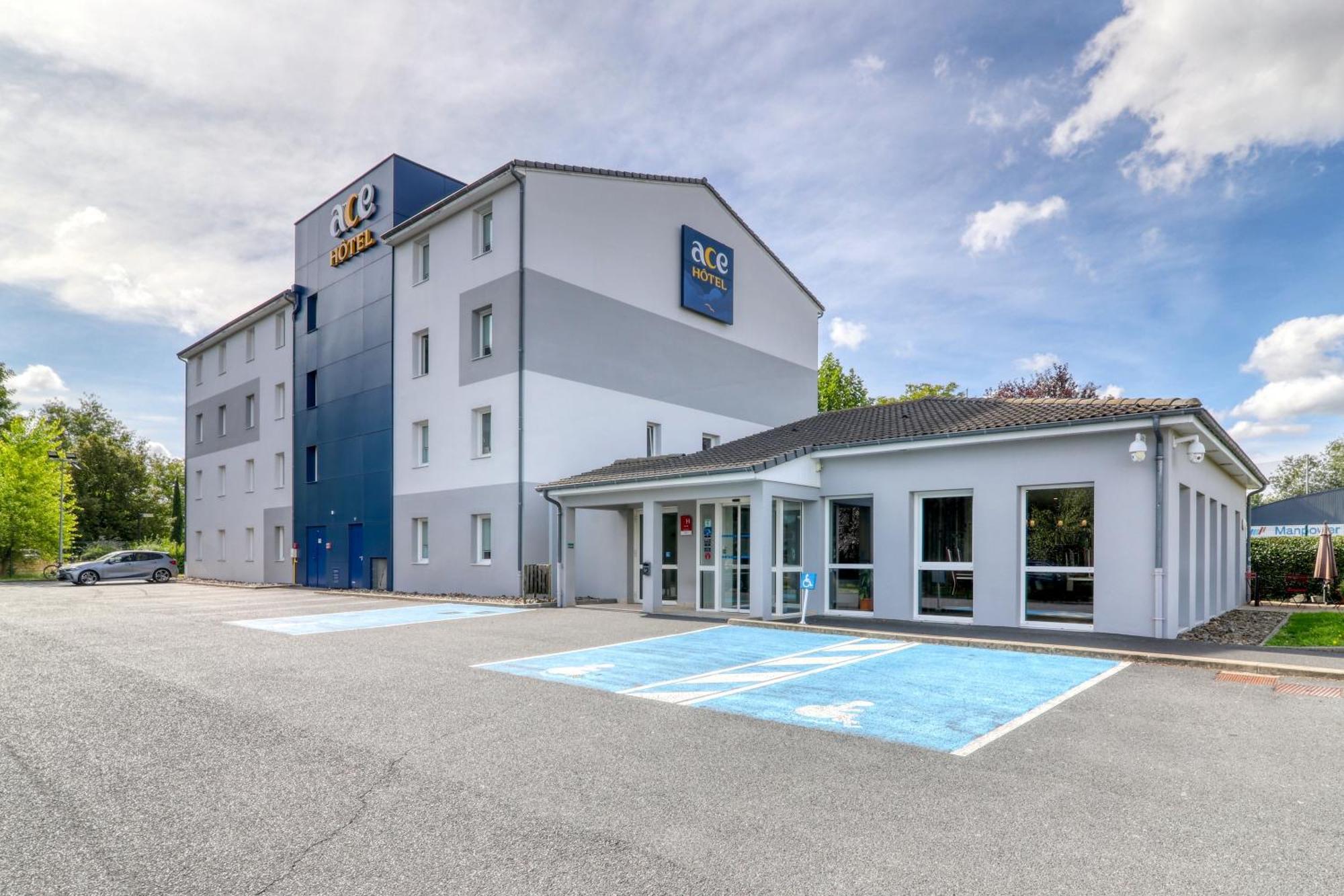 Ace Hotel Riom Kültér fotó
