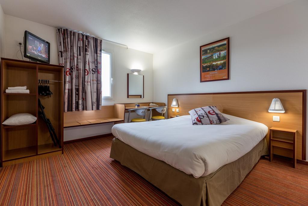 Ace Hotel Riom Kültér fotó